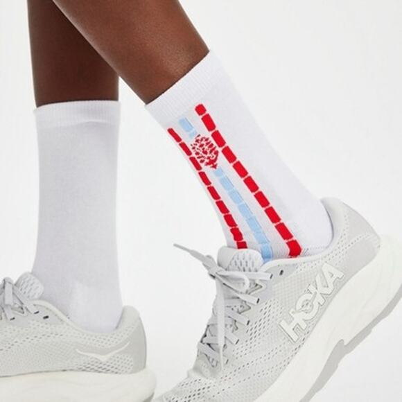 Free People Fast Lane Crew Socks Bundle of 2 Pairs White and Blue NEW - Picture 2 of 7